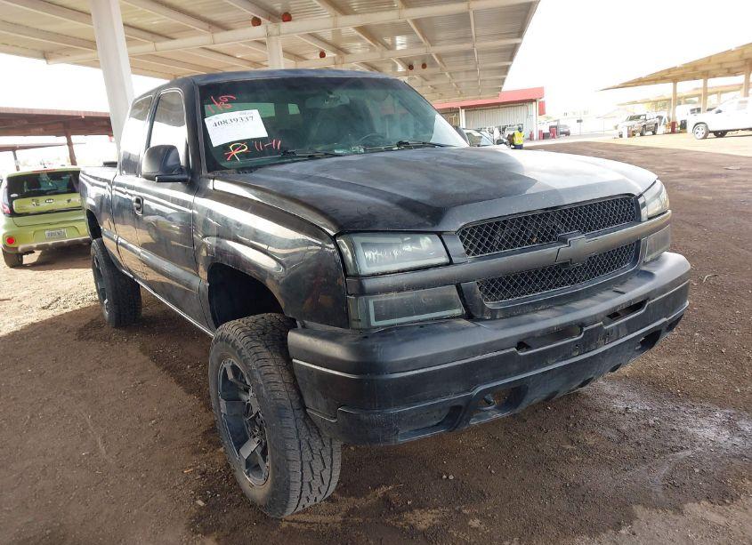 2004 Chevrolet Silverado 1500 LS (VIN 1GCEC19V14Z338915) main photo
