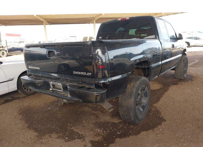 Photo 4 of 2004 Chevrolet Silverado 1500 LS (VIN 1GCEC19V14Z338915)