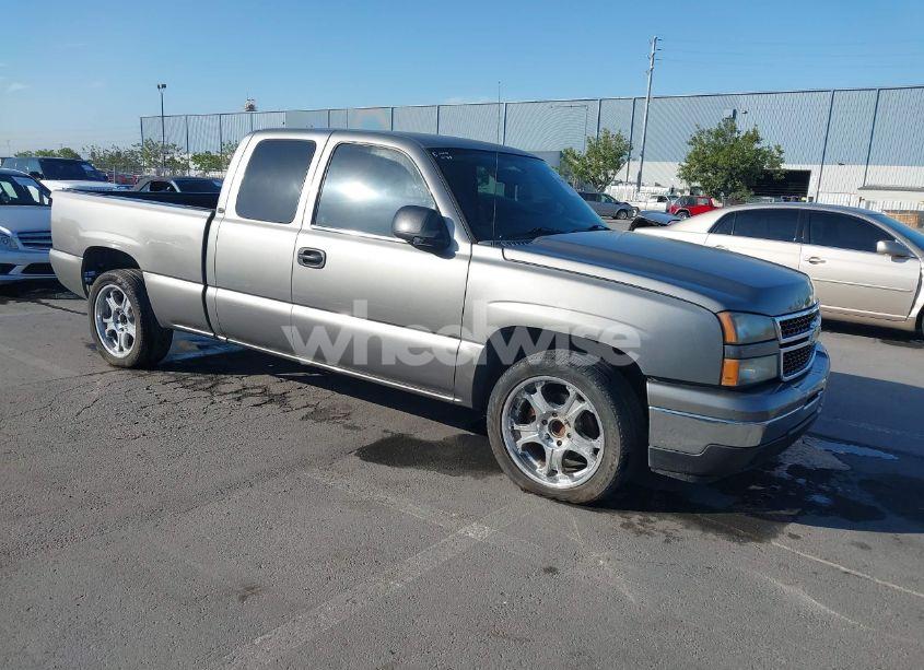 2006 Chevrolet Silverado 1500 LT1 (VIN 1GCEC19V16Z239871) main photo