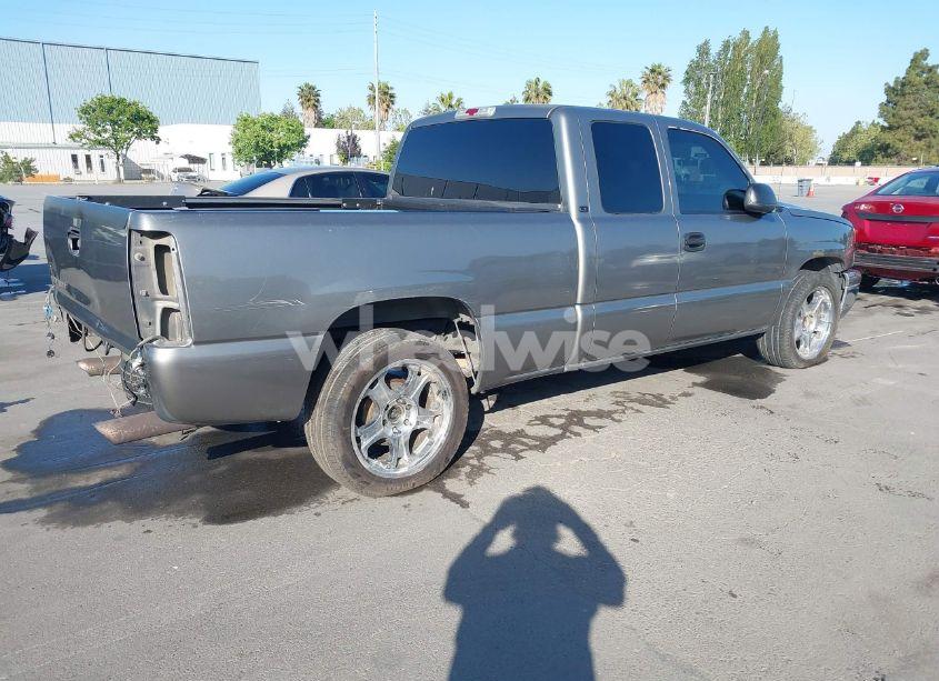 Photo 4 of 2006 Chevrolet Silverado 1500 LT1 (VIN 1GCEC19V16Z239871)