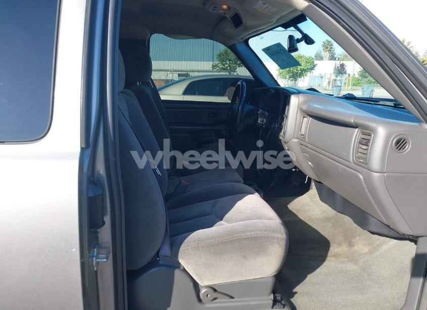 Photo 5 of 2006 Chevrolet Silverado 1500 LT1 (VIN 1GCEC19V16Z239871)