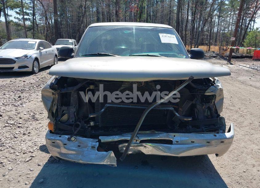 Photo 6 of 1999 Chevrolet Silverado 1500 (VIN 1GCEC19V1XZ189717)