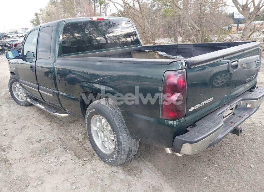 Photo 3 of 2003 Chevrolet Silverado 1500 (VIN 1GCEC19V23Z151813)