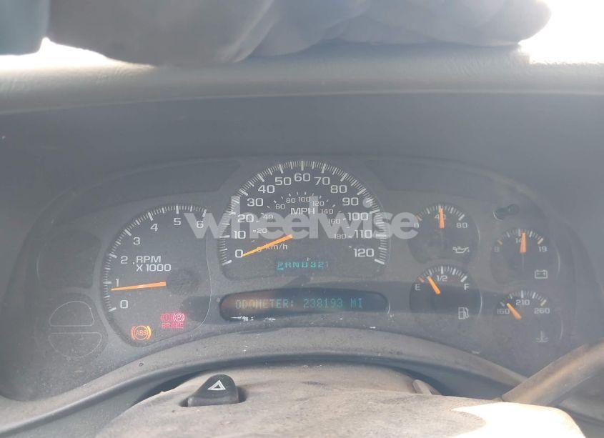 Photo 7 of 2004 Chevrolet Silverado 1500 LS (VIN 1GCEC19V24Z240928)