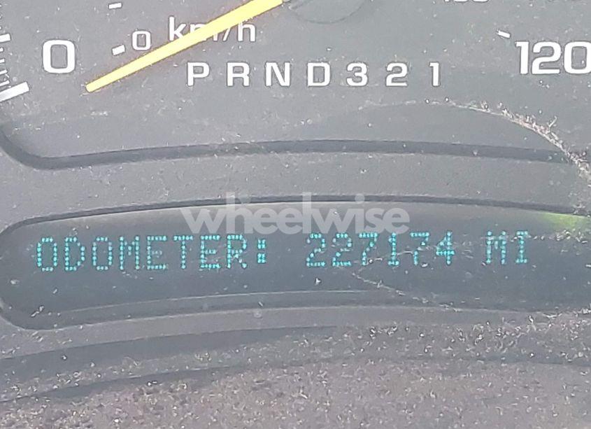 Photo 7 of 2005 Chevrolet Silverado 1500 LS (VIN 1GCEC19V25Z284977)