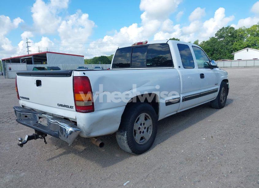 Photo 4 of 2000 Chevrolet Silverado 1500 LS (VIN 1GCEC19V2YZ307288)