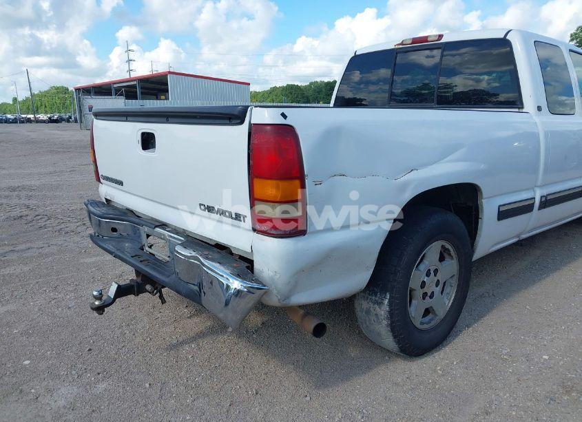 Photo 6 of 2000 Chevrolet Silverado 1500 LS (VIN 1GCEC19V2YZ307288)
