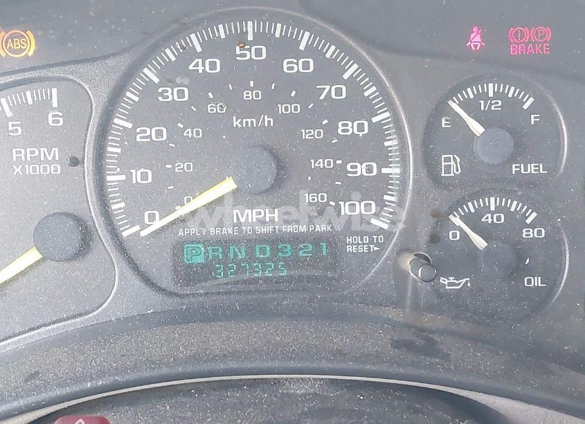 Photo 7 of 2000 Chevrolet Silverado 1500 LS (VIN 1GCEC19V2YZ307288)