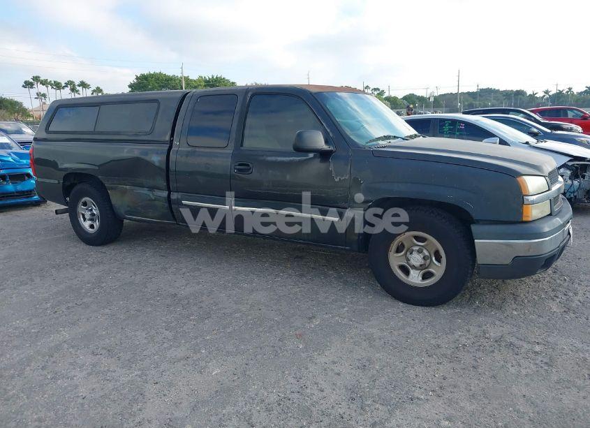2003 Chevrolet Silverado 1500 LS (VIN 1GCEC19V33E270753) main photo