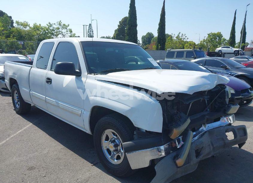 2003 Chevrolet Silverado 1500 LS (VIN 1GCEC19V33Z334587) main photo
