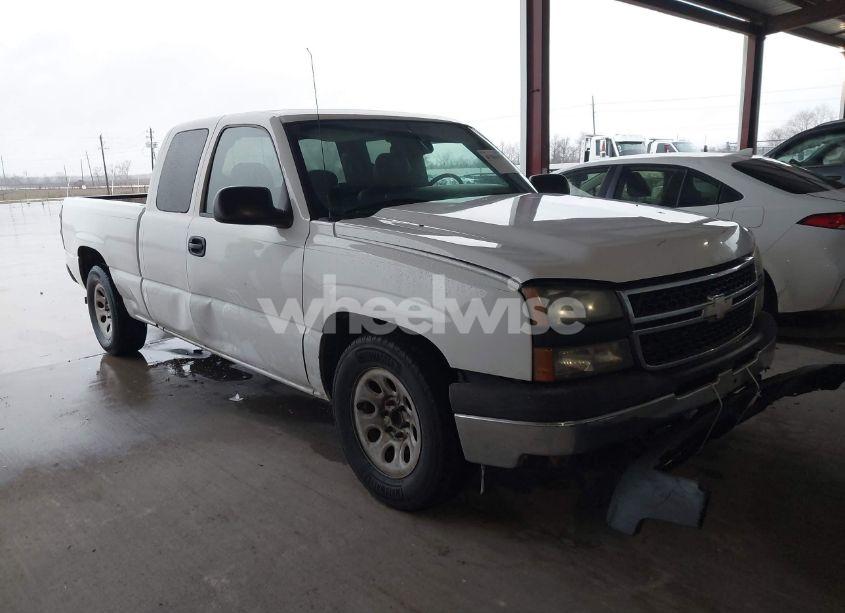 2007 Chevrolet Silverado 1500 CLASSIC WORK TRUCK (VIN 1GCEC19V37Z207215) main photo
