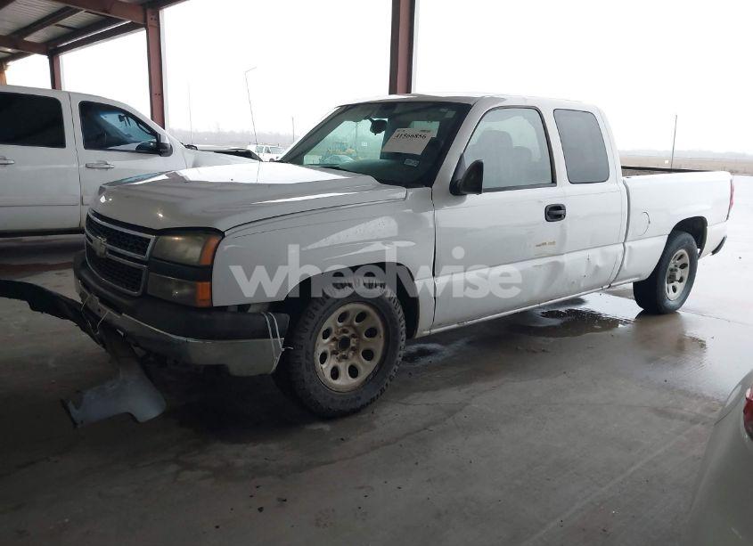 Photo 2 of 2007 Chevrolet Silverado 1500 CLASSIC WORK TRUCK (VIN 1GCEC19V37Z207215)