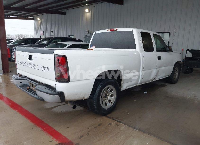 Photo 4 of 2007 Chevrolet Silverado 1500 CLASSIC WORK TRUCK (VIN 1GCEC19V37Z207215)