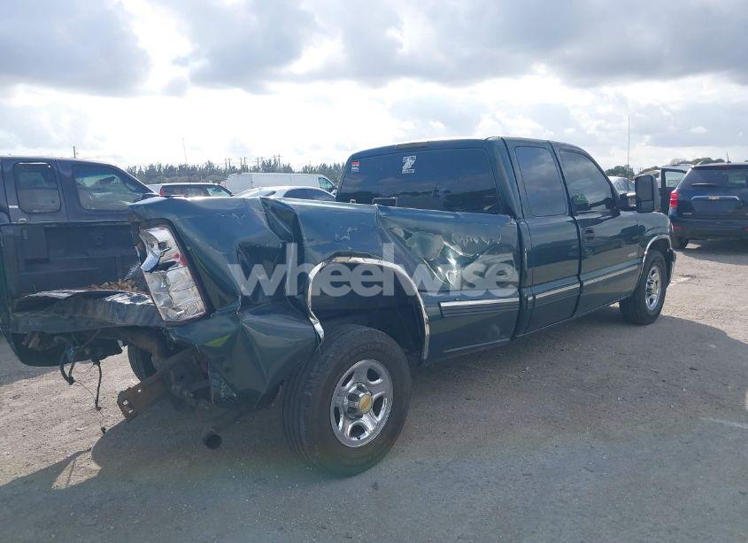 Photo 4 of 2001 Chevrolet Silverado 1500 (VIN 1GCEC19V51E312577)