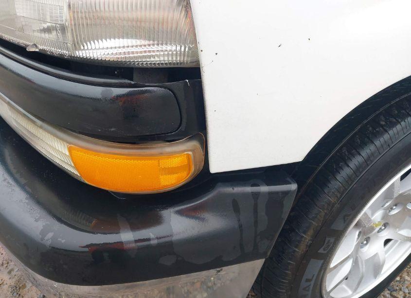 Photo 6 of 2002 Chevrolet Silverado 1500 (VIN 1GCEC19V52E291960)