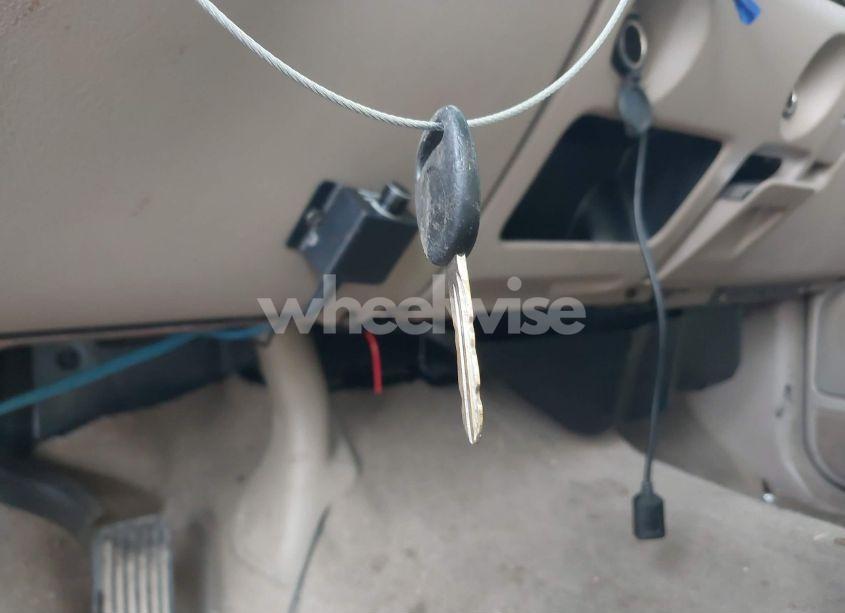 Photo 11 of 2004 Chevrolet Silverado 1500 LS (VIN 1GCEC19V54Z353580)