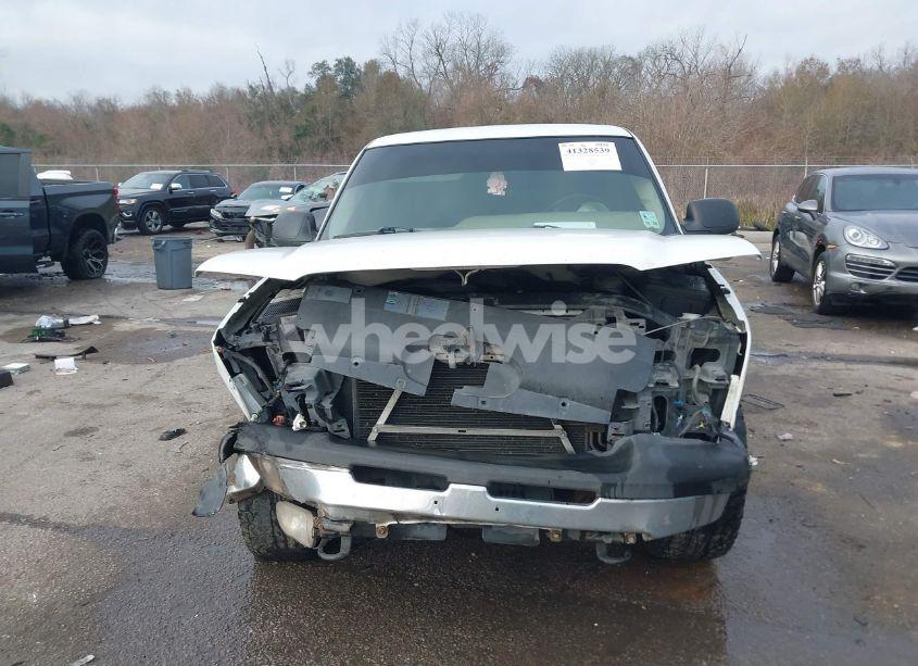 Photo 13 of 2004 Chevrolet Silverado 1500 LS (VIN 1GCEC19V54Z353580)