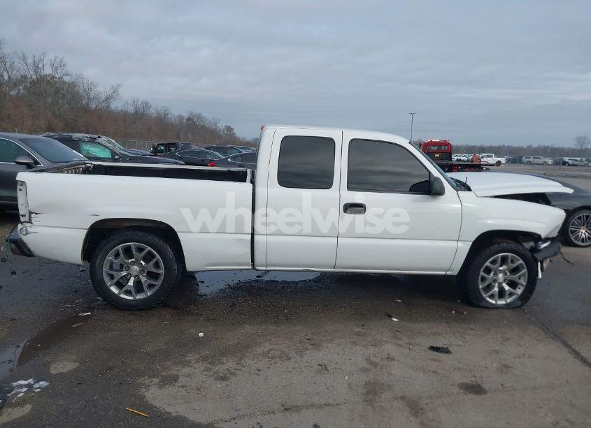 Photo 14 of 2004 Chevrolet Silverado 1500 LS (VIN 1GCEC19V54Z353580)