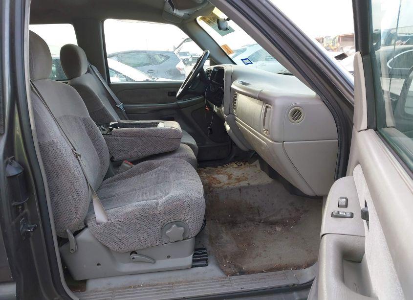 Photo 5 of 1999 Chevrolet Silverado 1500 LS (VIN 1GCEC19V5XZ173021)