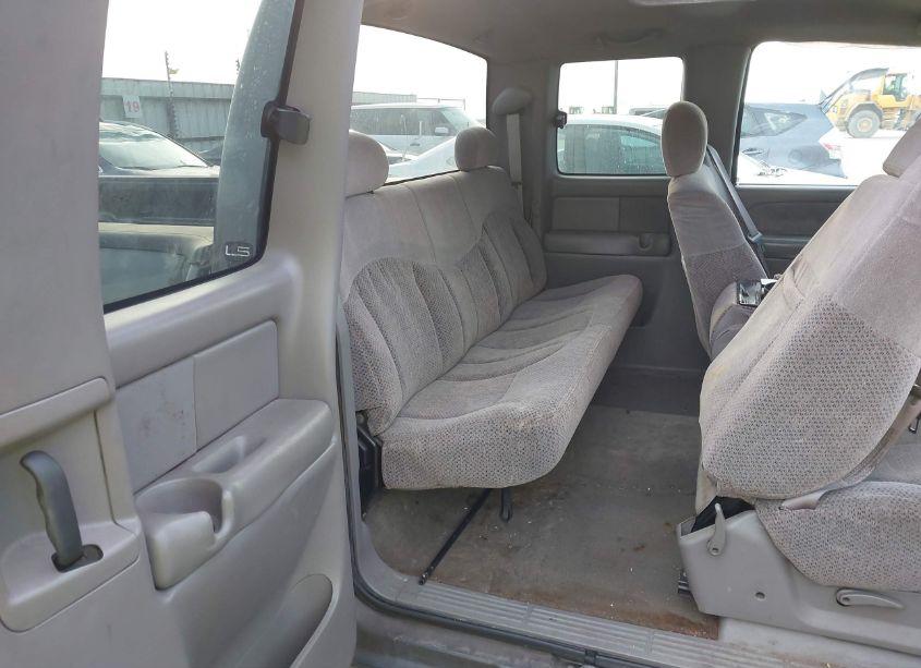 Photo 8 of 1999 Chevrolet Silverado 1500 LS (VIN 1GCEC19V5XZ173021)