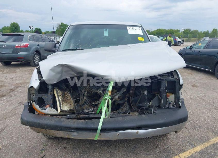 Photo 6 of 2001 Chevrolet Silverado 1500 LS (VIN 1GCEC19V61Z247067)