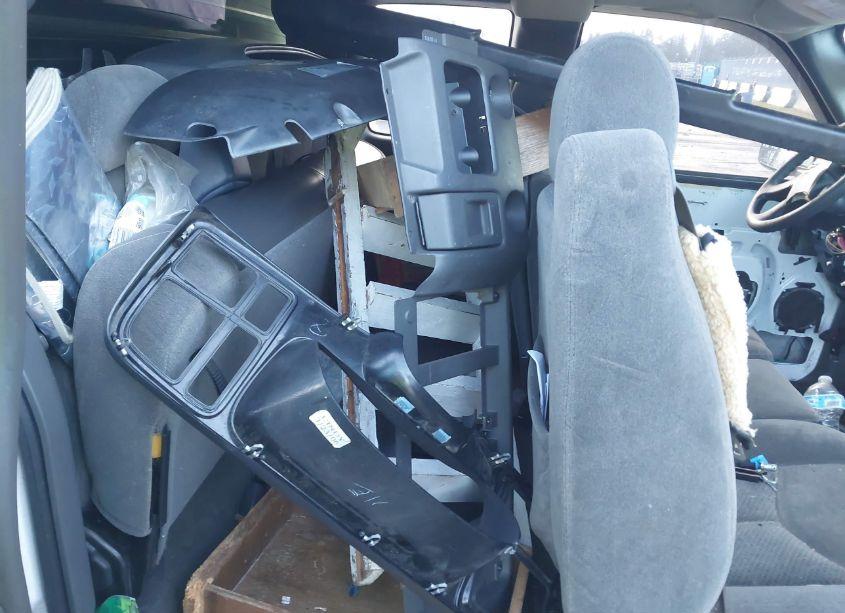 Photo 8 of 2006 Chevrolet Silverado 1500 LS (VIN 1GCEC19V66Z272977)