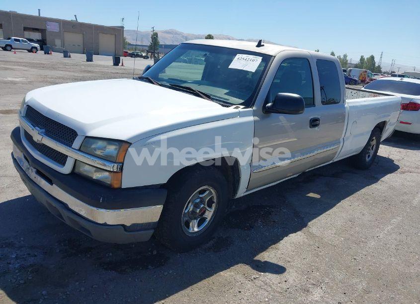 Photo 2 of 2003 Chevrolet Silverado 1500 LS (VIN 1GCEC19V73E201886)