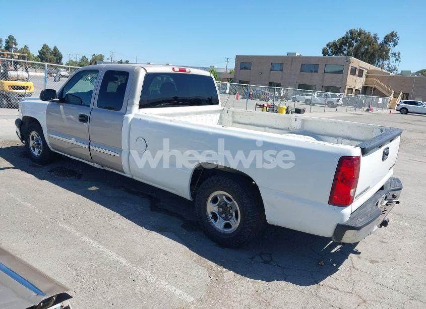 Photo 3 of 2003 Chevrolet Silverado 1500 LS (VIN 1GCEC19V73E201886)