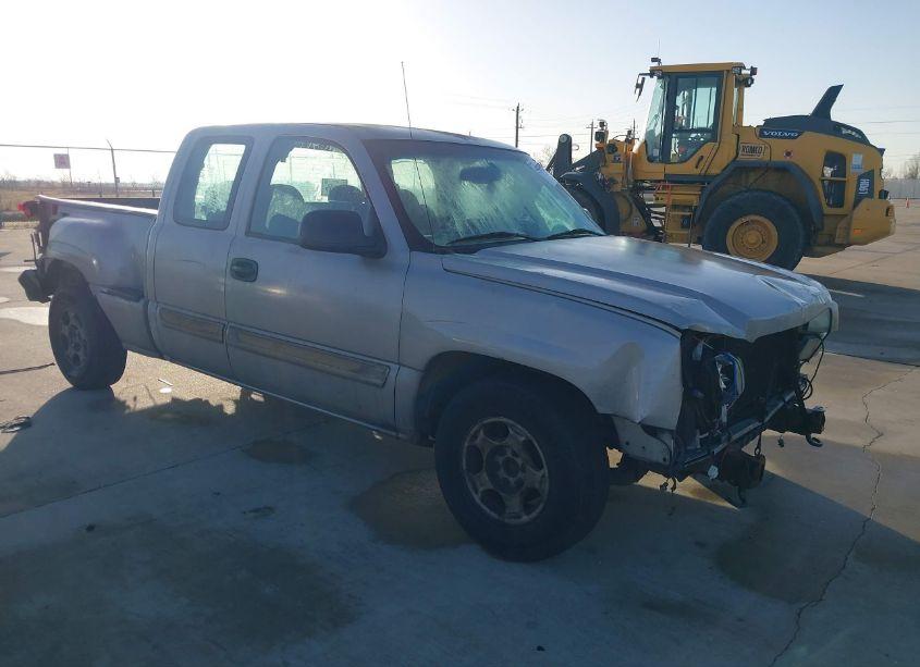 2004 Chevrolet Silverado 1500 LS (VIN 1GCEC19V74Z113950) main photo