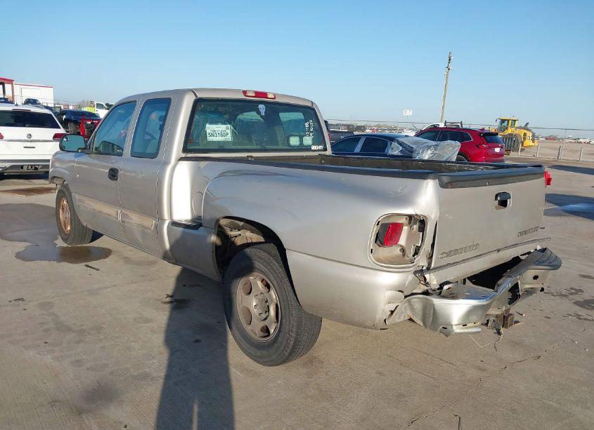 Photo 3 of 2004 Chevrolet Silverado 1500 LS (VIN 1GCEC19V74Z113950)