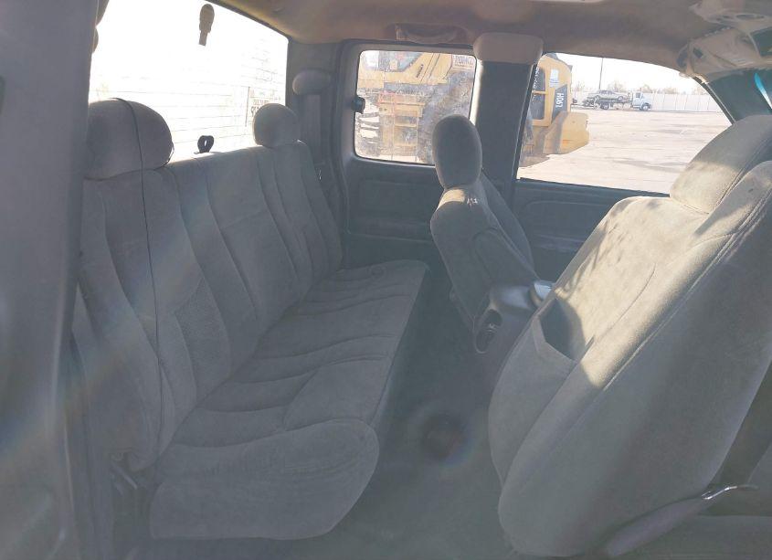 Photo 8 of 2004 Chevrolet Silverado 1500 LS (VIN 1GCEC19V74Z113950)