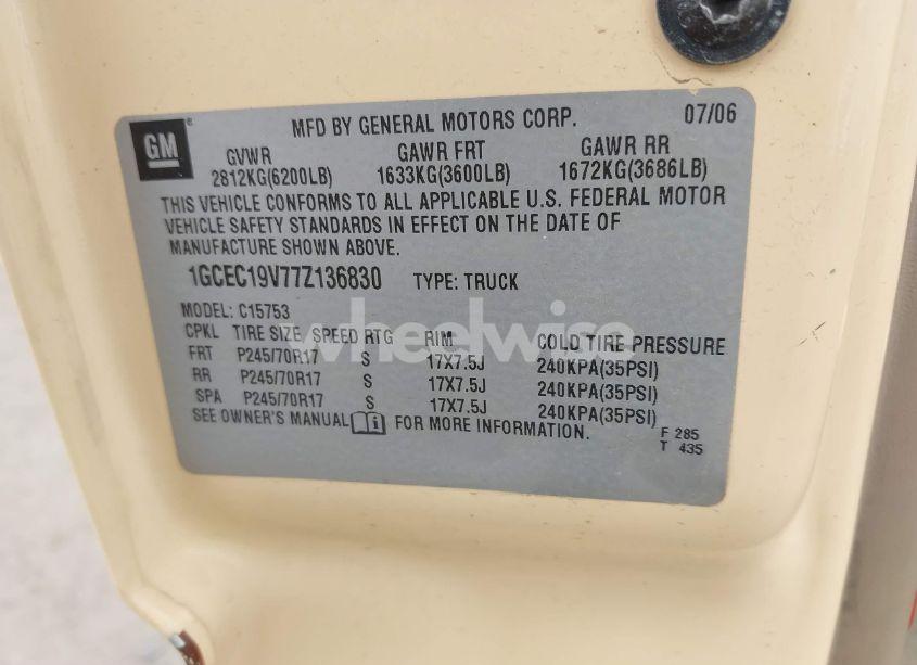 Photo 9 of 2007 Chevrolet Silverado 1500 CLASSIC LT1 (VIN 1GCEC19V77Z136830)