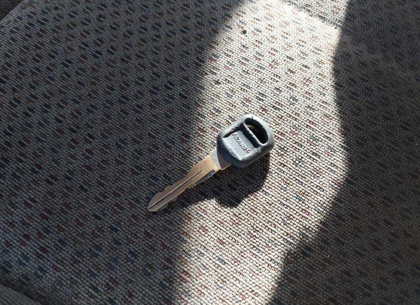 Photo 11 of 2001 Chevrolet Silverado 1500 LS (VIN 1GCEC19V81Z188426)