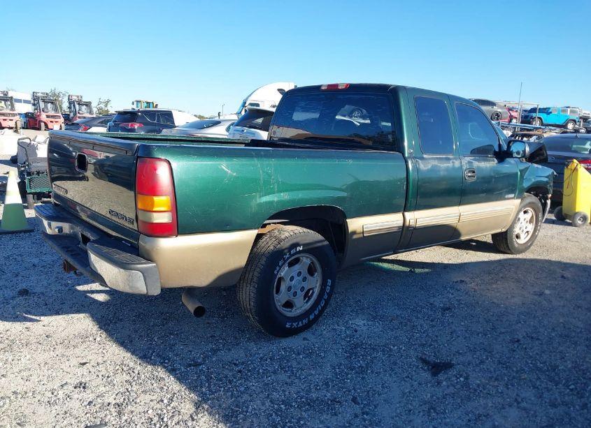 Photo 4 of 2001 Chevrolet Silverado 1500 LS (VIN 1GCEC19V81Z188426)