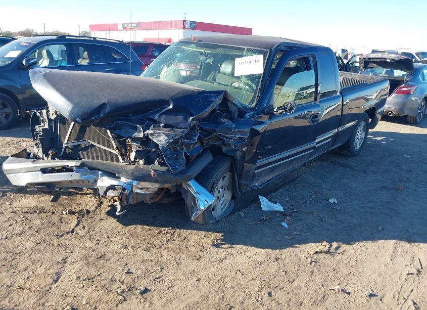 Photo 2 of 2006 Chevrolet Silverado 1500 WORK TRUCK (VIN 1GCEC19V86Z220220)