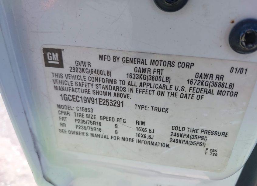 Photo 9 of 2001 Chevrolet Silverado 1500 (VIN 1GCEC19V91E253291)