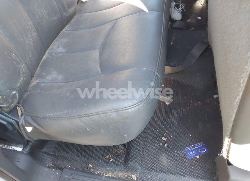 Photo 8 of 2004 Chevrolet Silverado 1500 (VIN 1GCEC19V94Z304298)