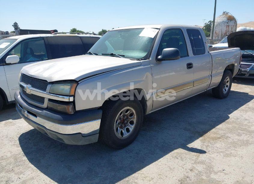Photo 2 of 2005 Chevrolet Silverado 1500 LS (VIN 1GCEC19V95Z358315)
