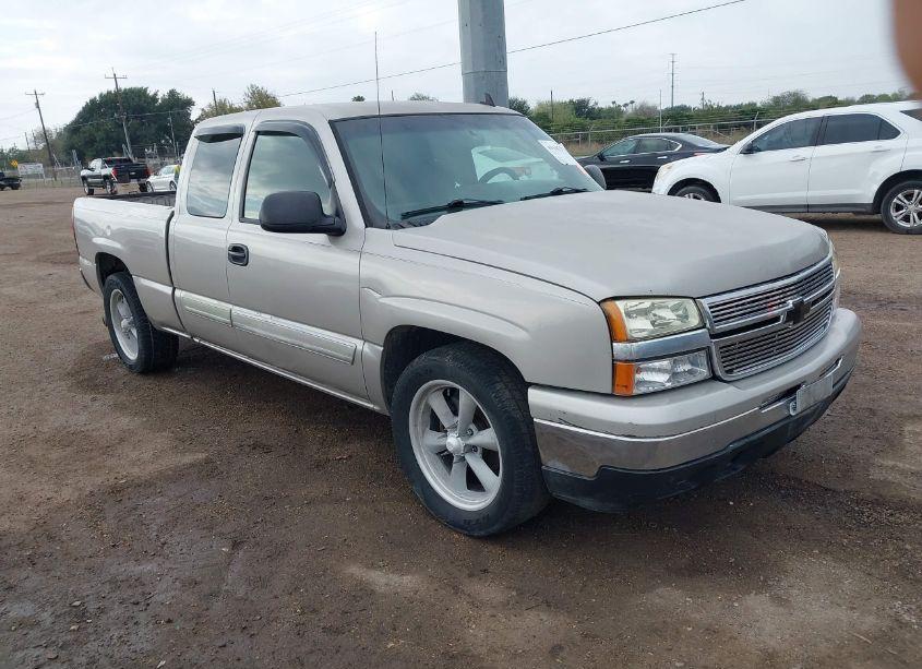 2006 Chevrolet Silverado 1500 LT1 (VIN 1GCEC19V96Z134415) main photo