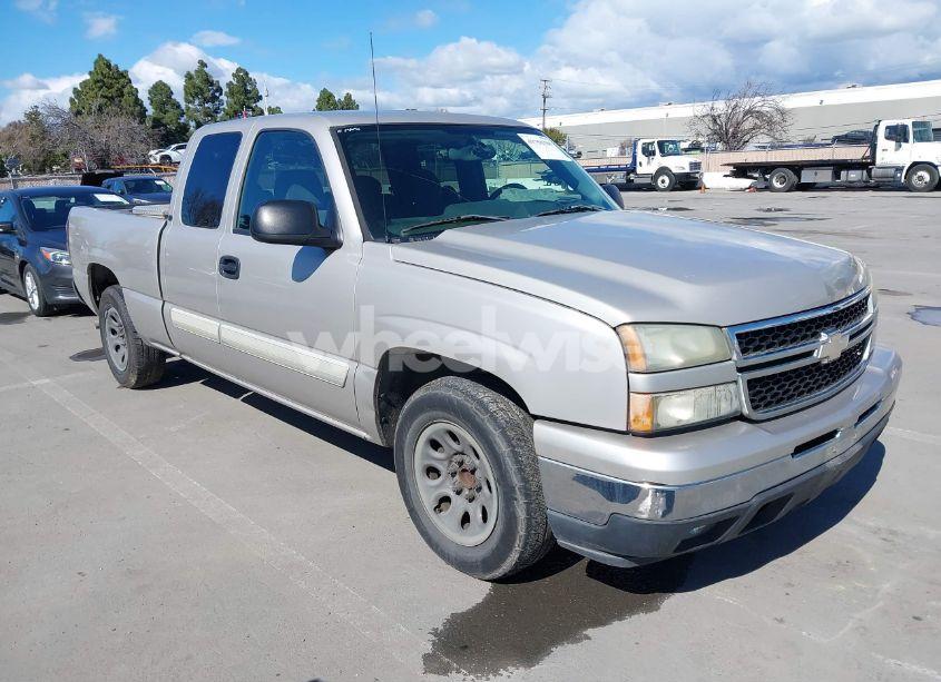 2006 Chevrolet Silverado 1500 LT1 (VIN 1GCEC19V96Z286808) main photo