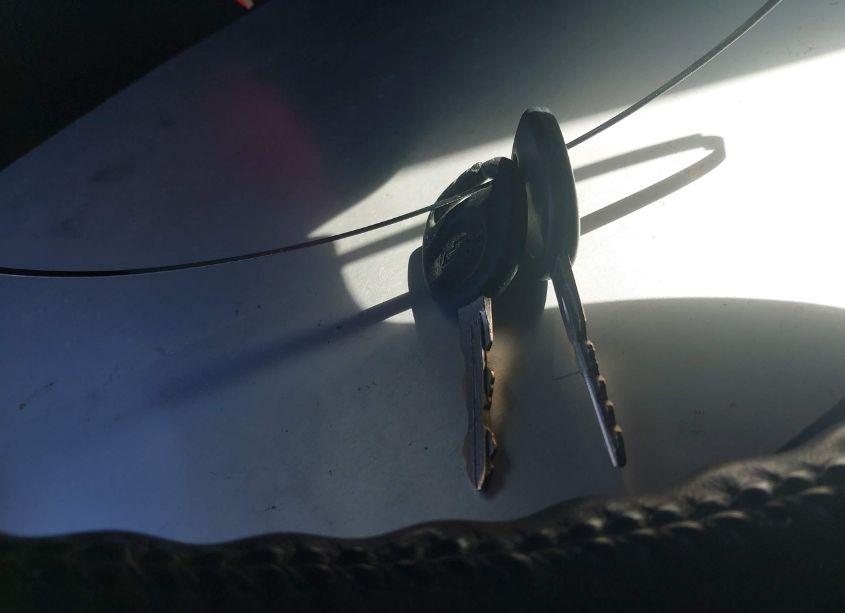 Photo 11 of 2004 Chevrolet Silverado 1500 LS (VIN 1GCEC19VX4Z305041)