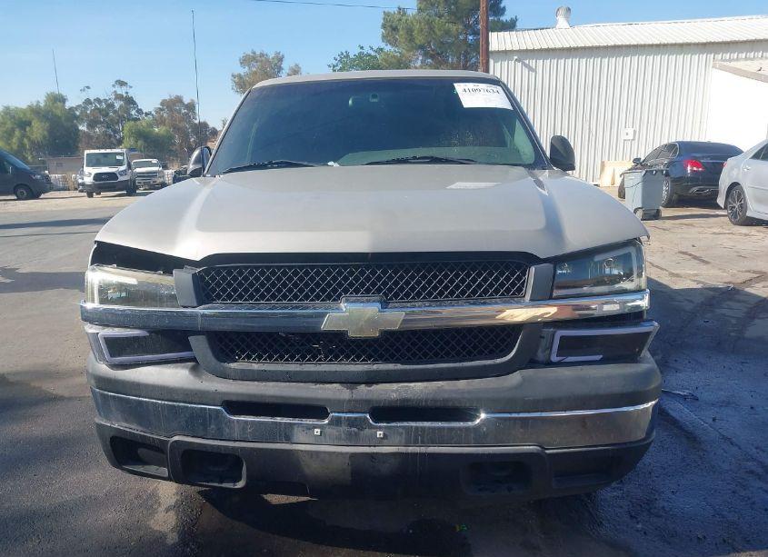 Photo 12 of 2004 Chevrolet Silverado 1500 LS (VIN 1GCEC19VX4Z305041)