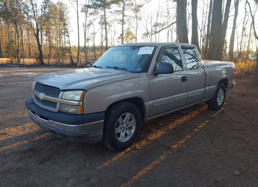 Photo 2 of 2005 Chevrolet Silverado 1500 LS (VIN 1GCEC19VX5Z210495)
