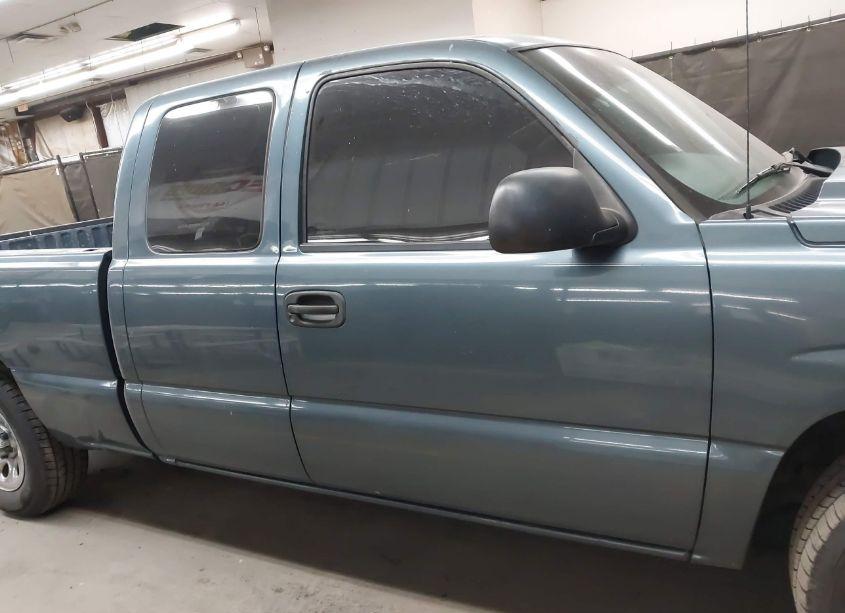 Photo 13 of 2007 Chevrolet Silverado 1500 CLASSIC WORK TRUCK (VIN 1GCEC19VX7Z199842)