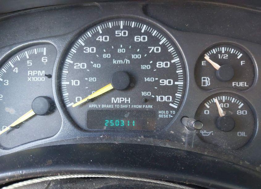 Photo 7 of 2001 Chevrolet Silverado 1500 (VIN 1GCEC19W31Z199892)