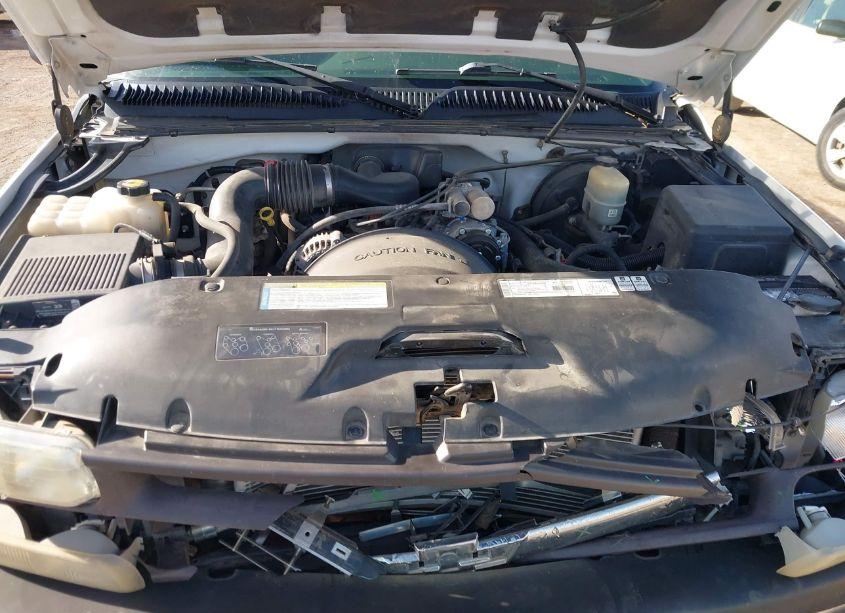 Photo 10 of 1999 Chevrolet Silverado 1500 (VIN 1GCEC19W5XZ192449)