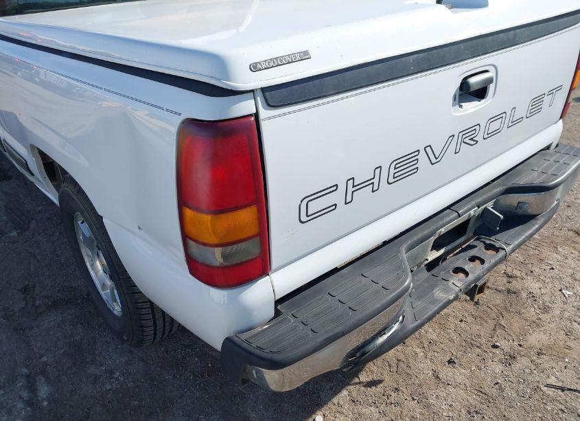Photo 17 of 1999 Chevrolet Silverado 1500 (VIN 1GCEC19W5XZ192449)