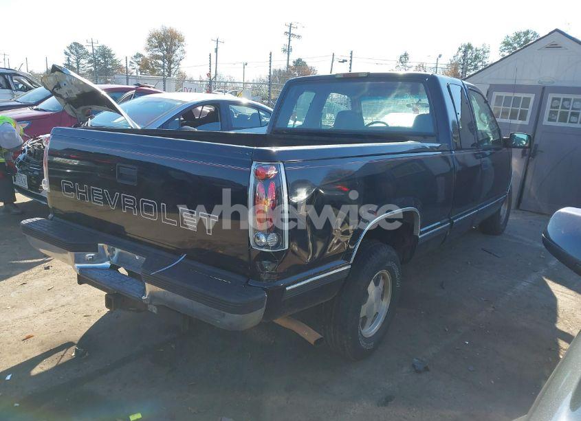 Photo 4 of 1997 Chevrolet C1500 FLEETSIDE (VIN 1GCEC19W8VE210057)