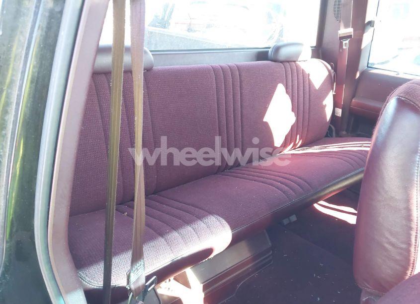 Photo 8 of 1997 Chevrolet C1500 FLEETSIDE (VIN 1GCEC19W8VE210057)