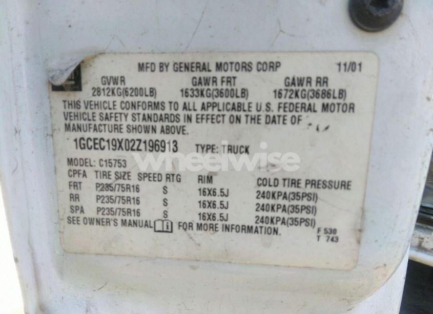 Photo 9 of 2002 Chevrolet Silverado 1500 (VIN 1GCEC19X02Z196913)